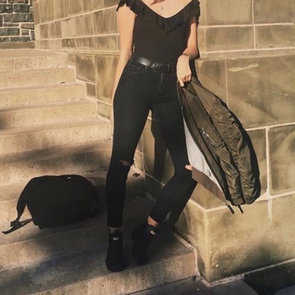 Citizens Of Humanity Denim - Citizens of Humanity Rocket All Black Distressed | Size 29